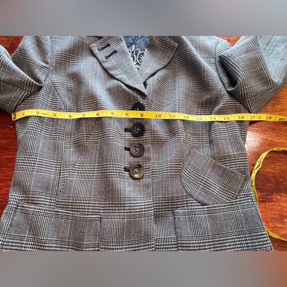 Trevan Women's Houndstooth Plaid 4 Button with Pockets Blazer Size 4 Corpcore - Picture 7 of 9